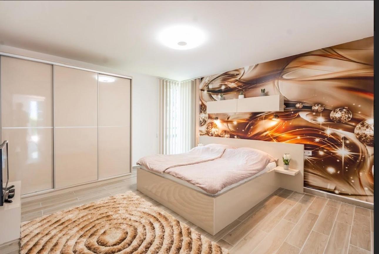 Panorama Penthouse Apartment Balatonfured